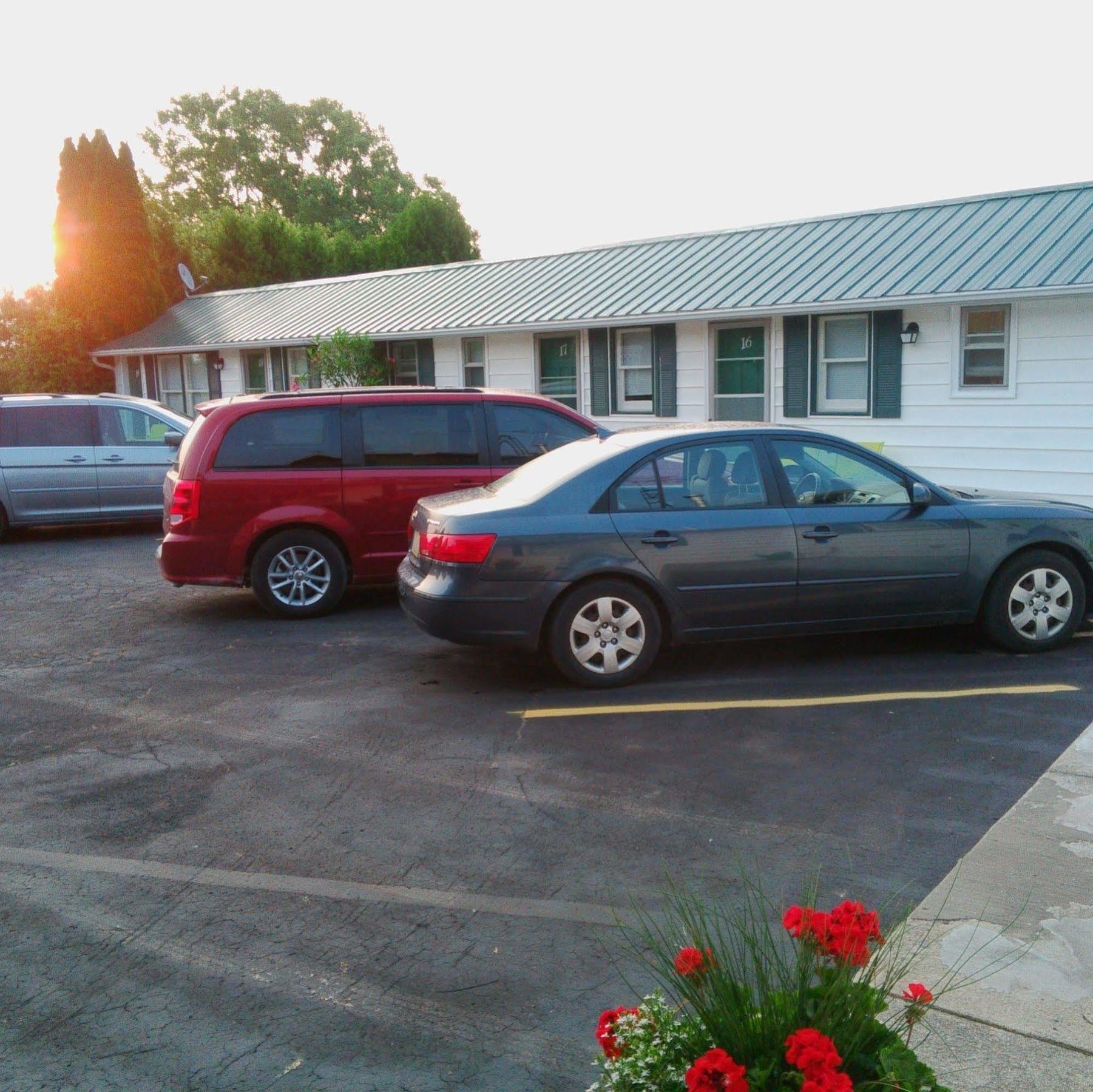 Silver Motel Chatham-Kent Exterior photo